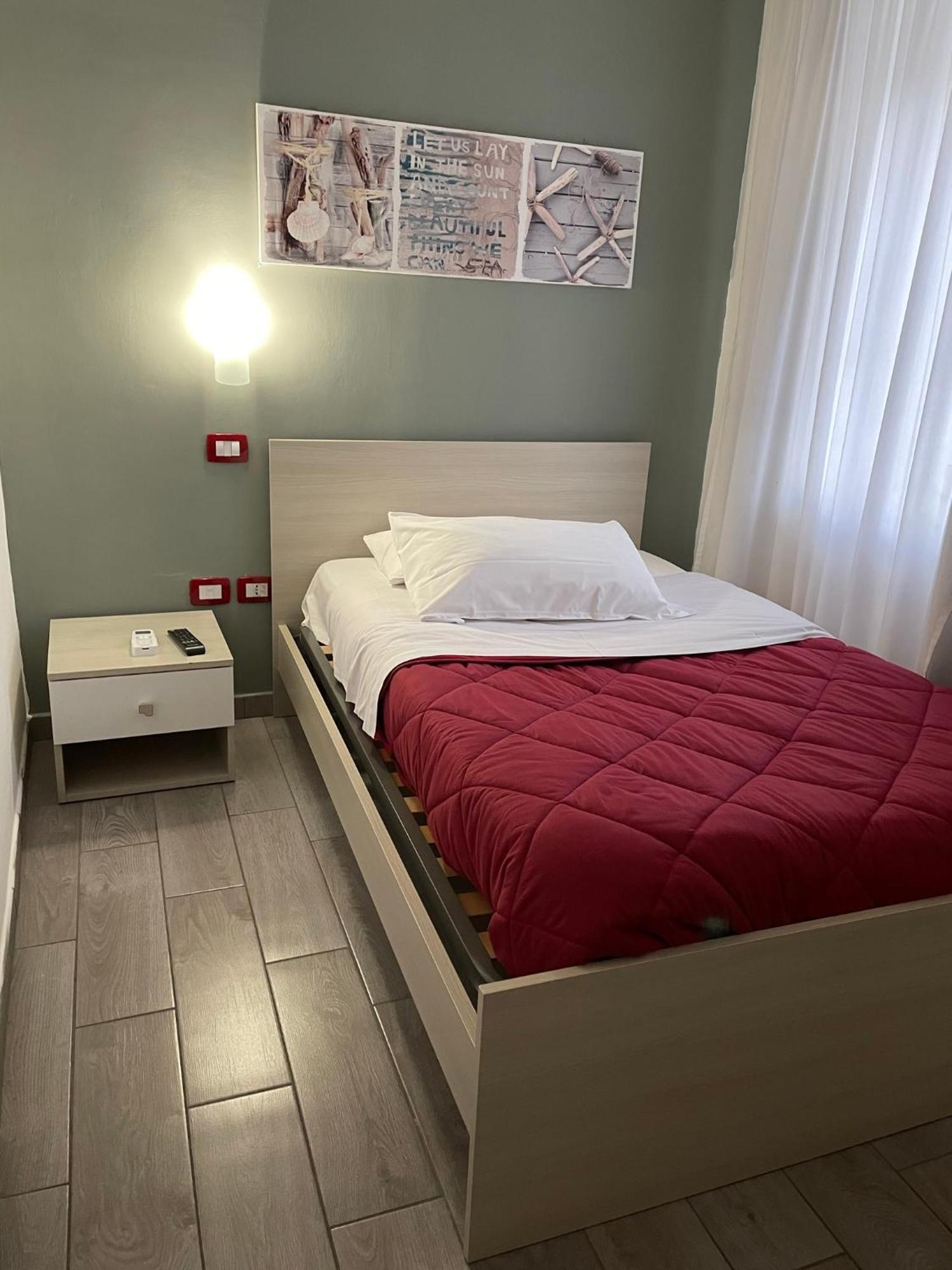 Coral Rooms Torre del Greco Bagian luar foto