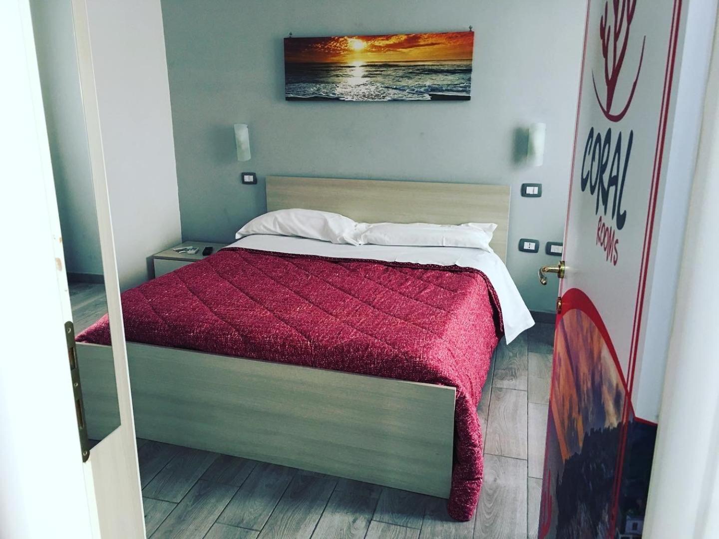 Coral Rooms Torre del Greco Bagian luar foto