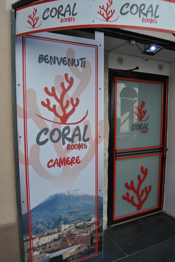 Coral Rooms Torre del Greco Bagian luar foto