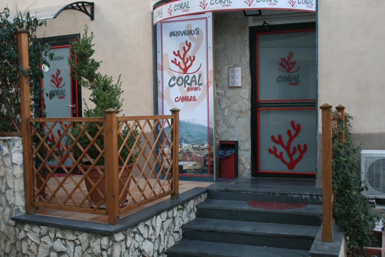 Coral Rooms Torre del Greco Bagian luar foto