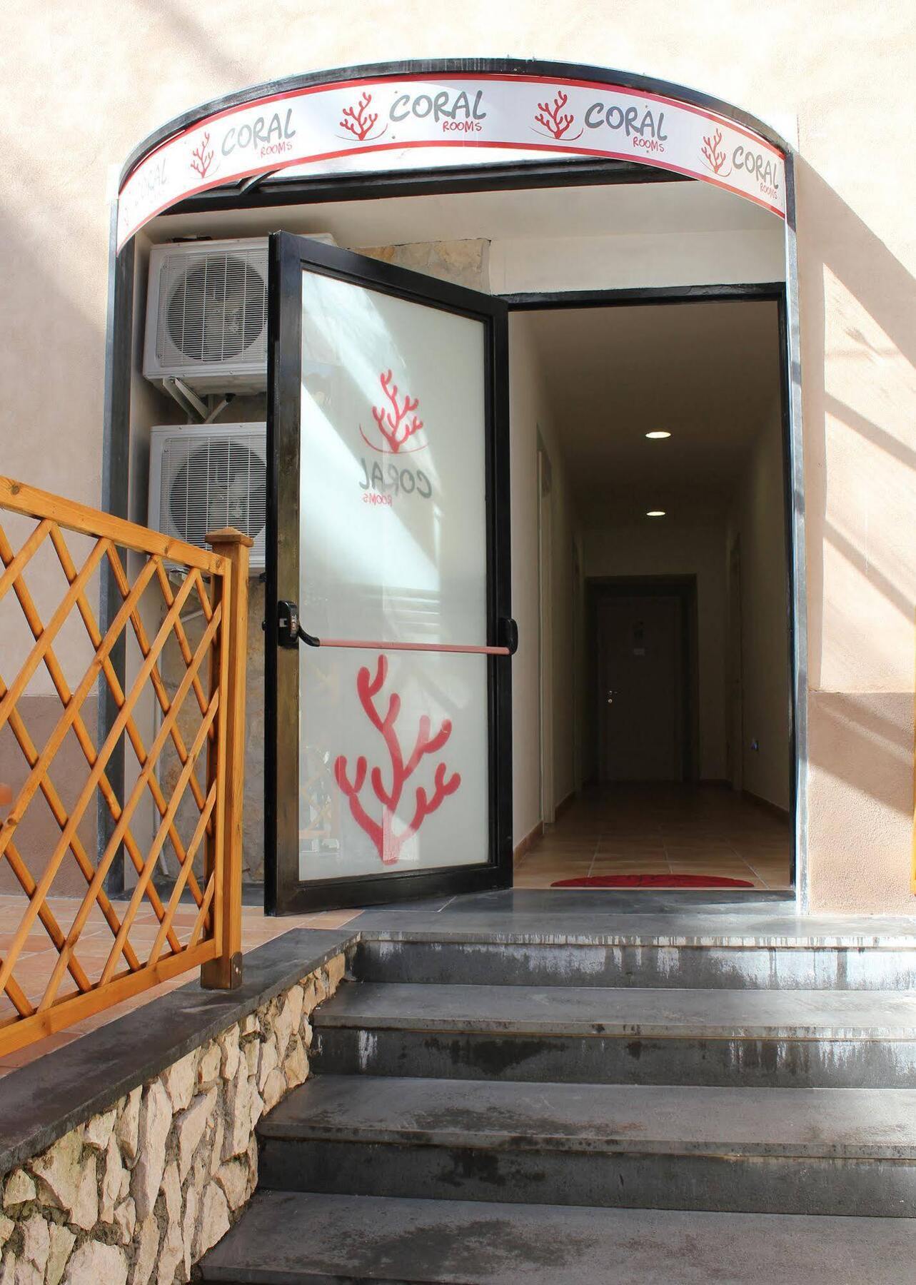 Coral Rooms Torre del Greco Bagian luar foto