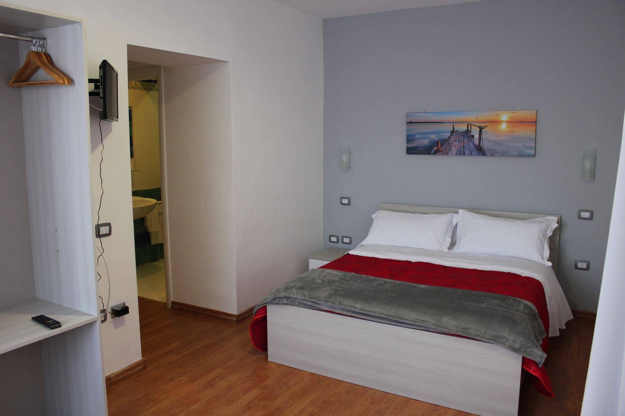 Coral Rooms Torre del Greco Bagian luar foto